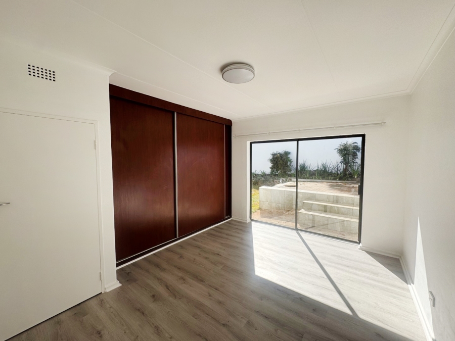 To Let 3 Bedroom Property for Rent in Parkmore Gauteng