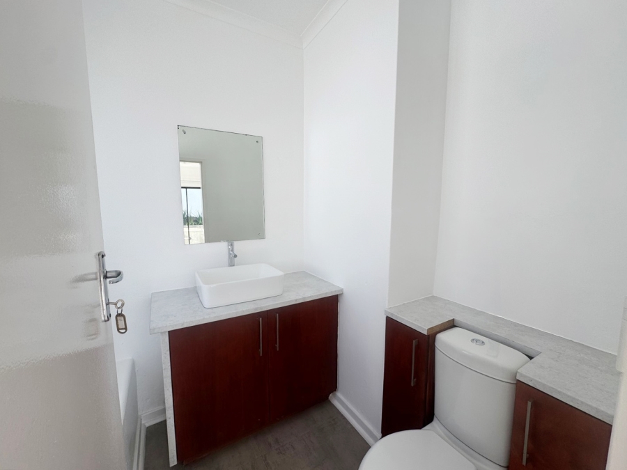 To Let 3 Bedroom Property for Rent in Parkmore Gauteng