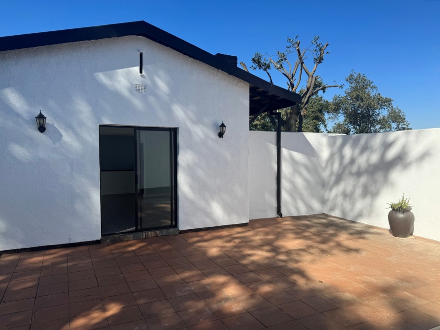 To Let 3 Bedroom Property for Rent in Parkmore Gauteng