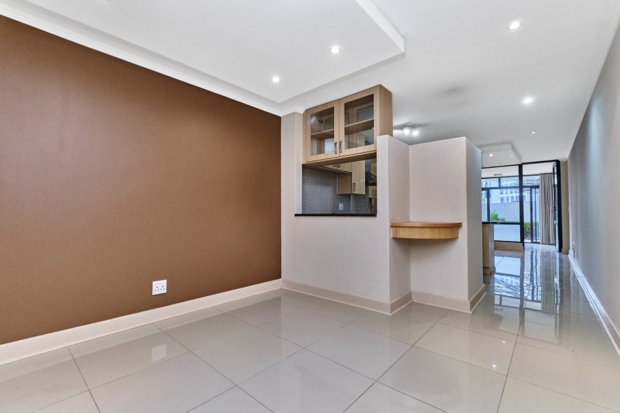 1 Bedroom Property for Sale in Sandown Gauteng