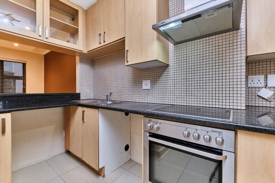 1 Bedroom Property for Sale in Sandown Gauteng