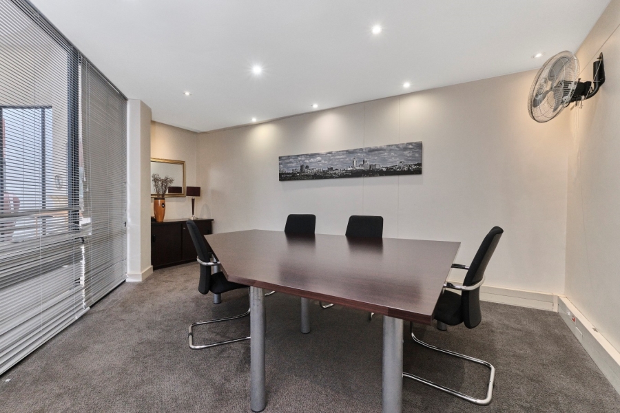 1 Bedroom Property for Sale in Sandown Gauteng