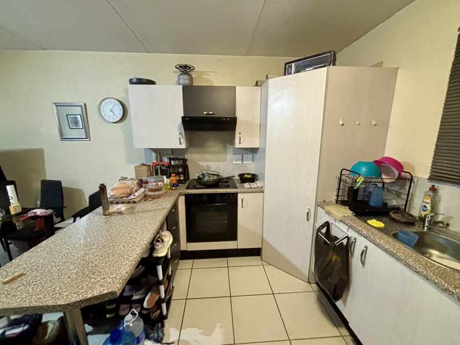 To Let 1 Bedroom Property for Rent in Ferndale Gauteng