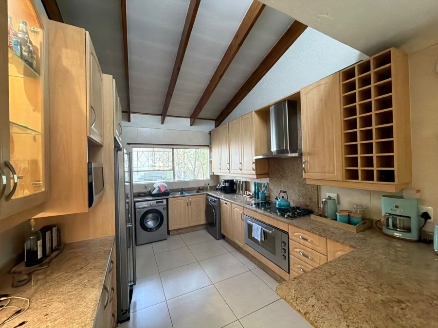 3 Bedroom Property for Sale in Suideroord Gauteng