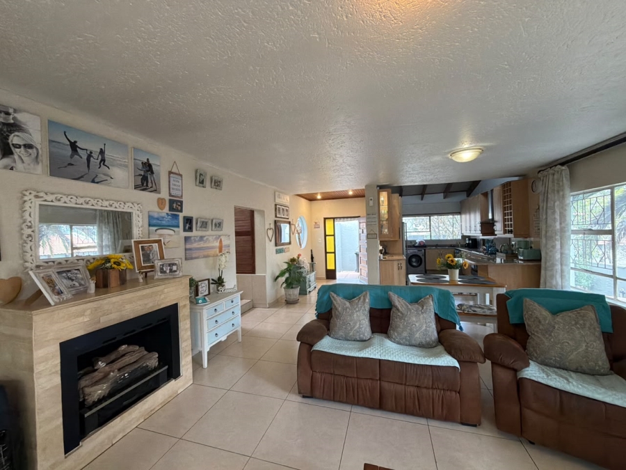 3 Bedroom Property for Sale in Suideroord Gauteng