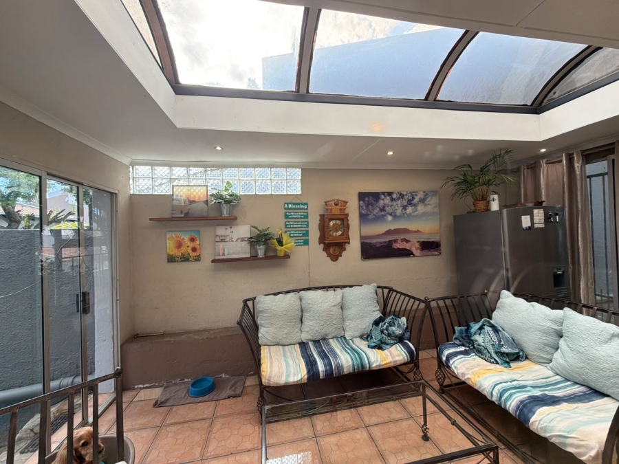 3 Bedroom Property for Sale in Suideroord Gauteng