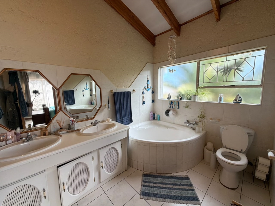 3 Bedroom Property for Sale in Suideroord Gauteng