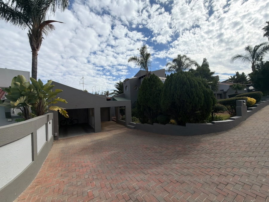 3 Bedroom Property for Sale in Suideroord Gauteng
