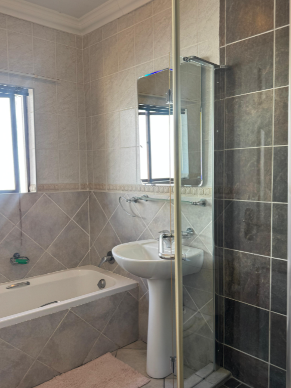 3 Bedroom Property for Sale in Summerset Gauteng