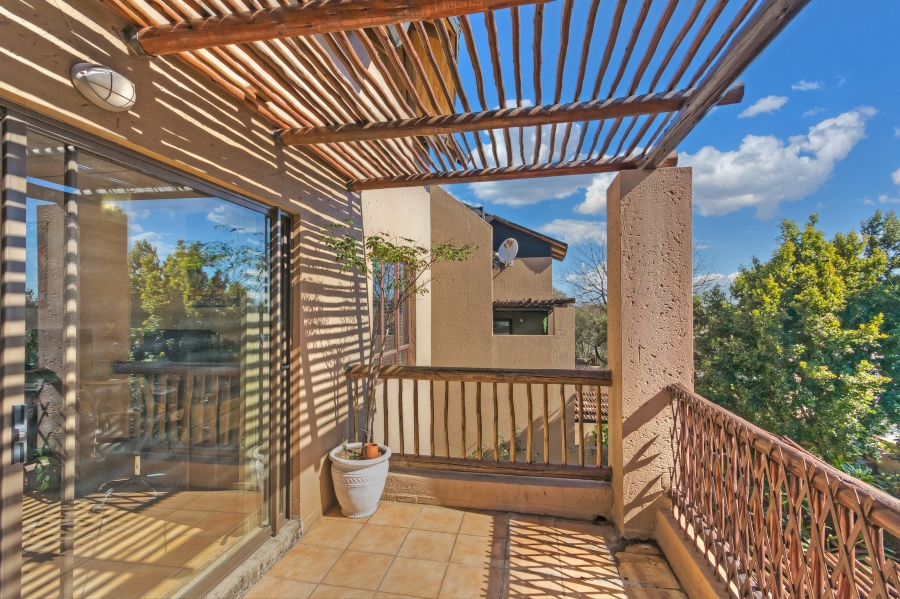 2 Bedroom Property for Sale in Sunninghill Gauteng