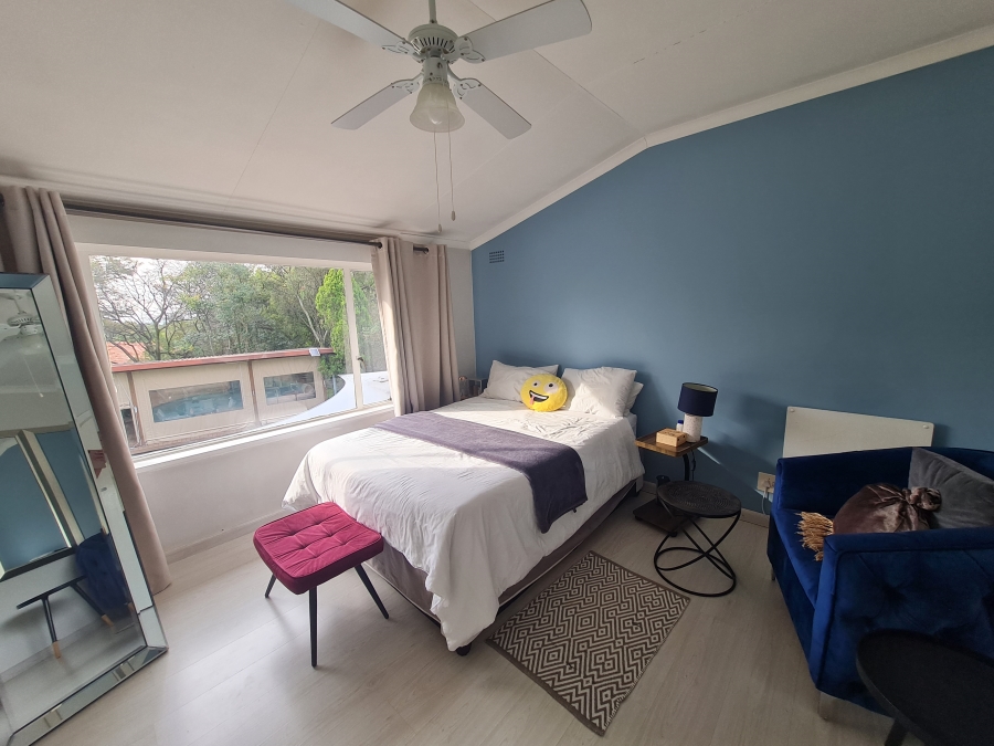 To Let 7 Bedroom Property for Rent in Bryanston Gauteng