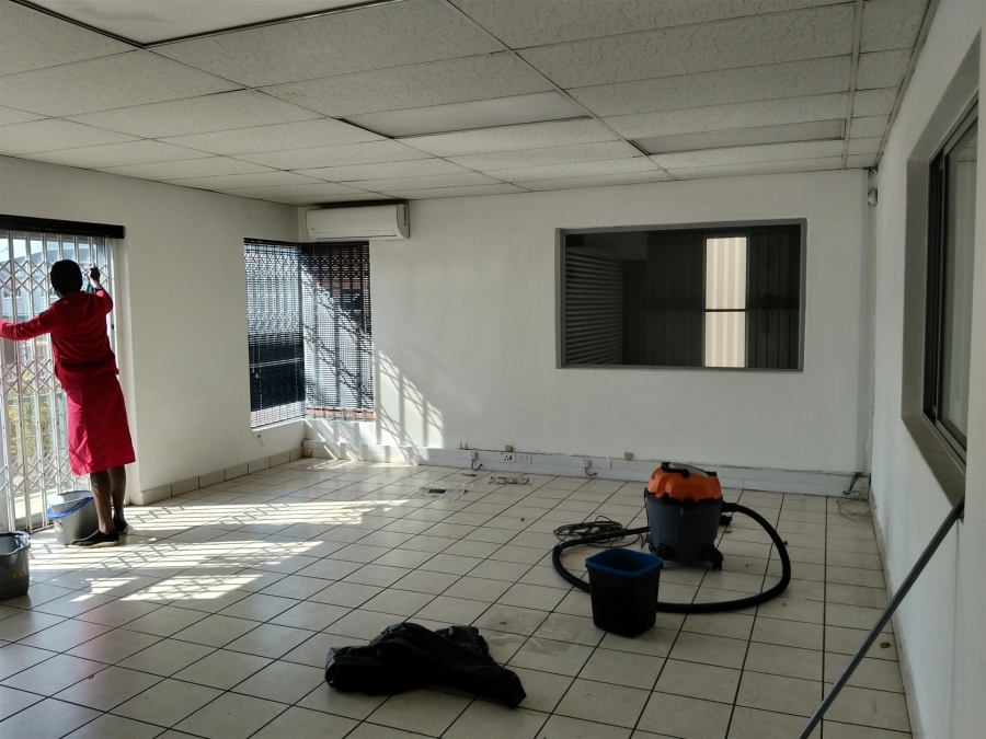 To Let Commercial Property for Rent in North Riding Gauteng