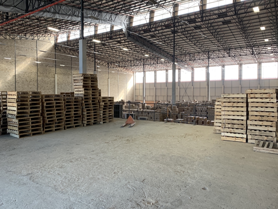 Commercial Property for Sale in Gosforth Park Gauteng