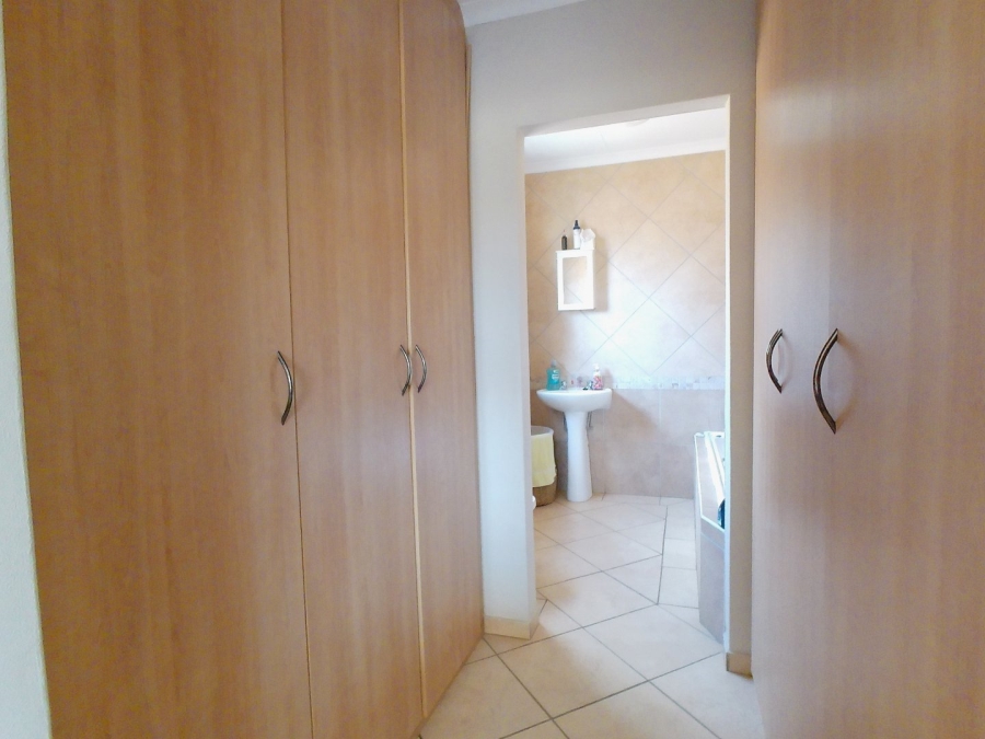 3 Bedroom Property for Sale in Theresa Park Gauteng