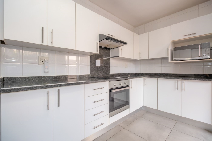 3 Bedroom Property for Sale in Sunninghill Gauteng