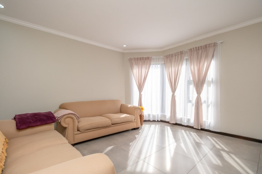 3 Bedroom Property for Sale in Sunninghill Gauteng