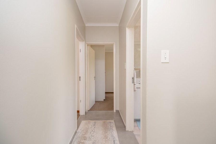 3 Bedroom Property for Sale in Sunninghill Gauteng