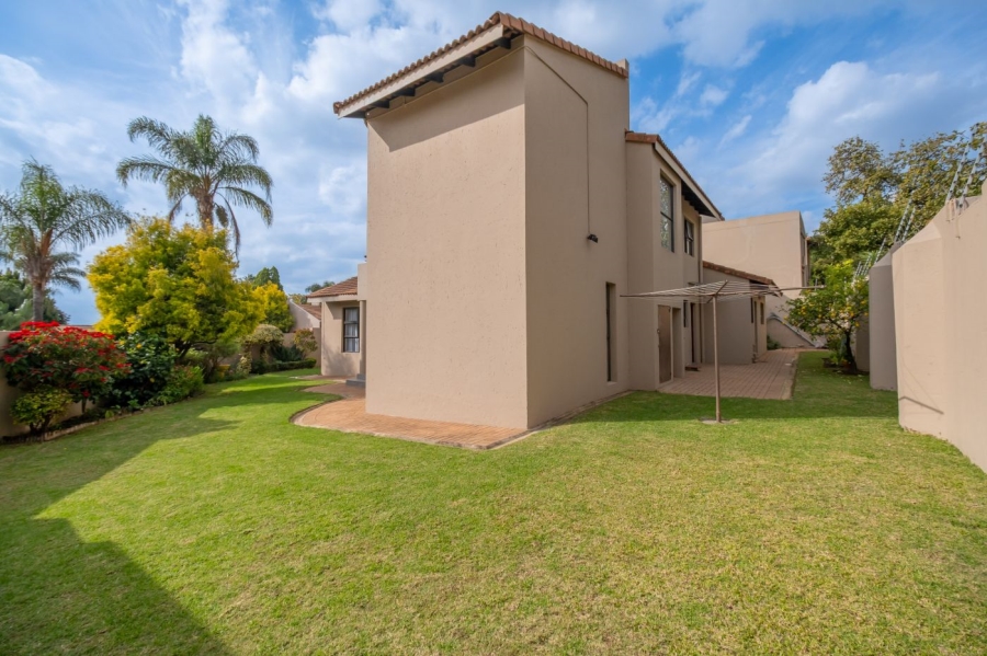 3 Bedroom Property for Sale in Sunninghill Gauteng