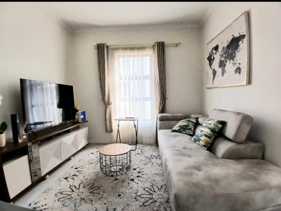 1 Bedroom Property for Sale in Carlswald Gauteng