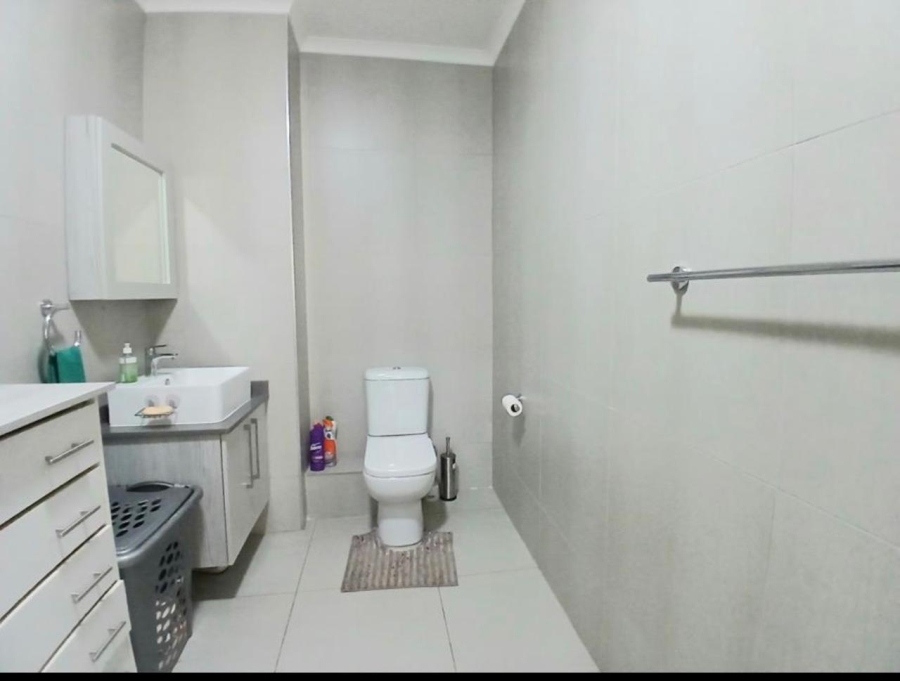 1 Bedroom Property for Sale in Carlswald Gauteng