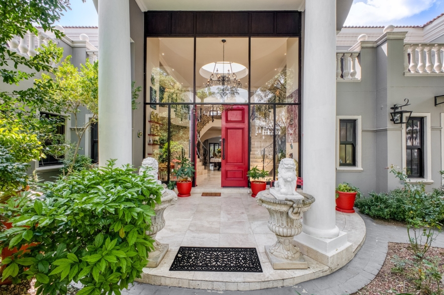 6 Bedroom Property for Sale in Beverley Gauteng