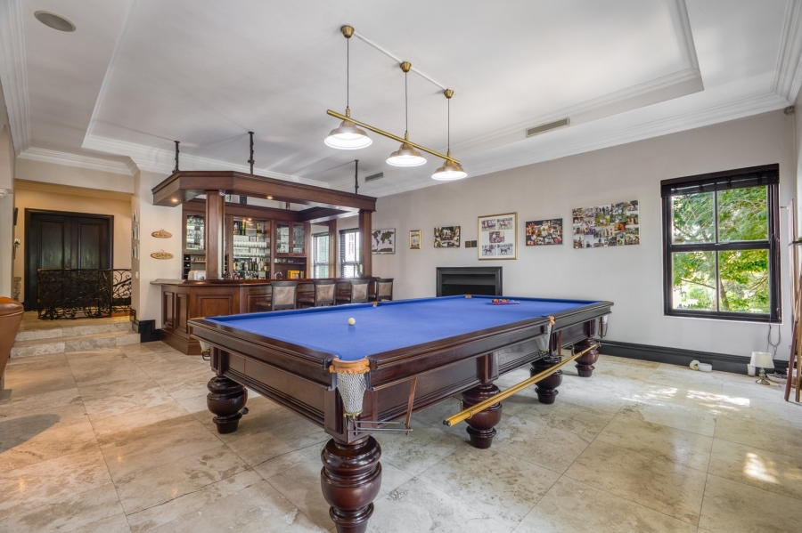 6 Bedroom Property for Sale in Beverley Gauteng