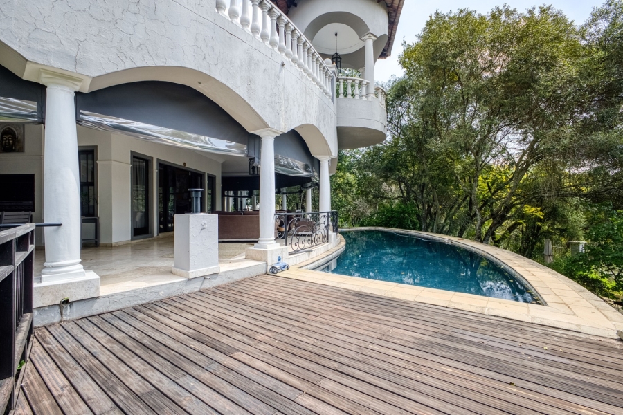 6 Bedroom Property for Sale in Beverley Gauteng