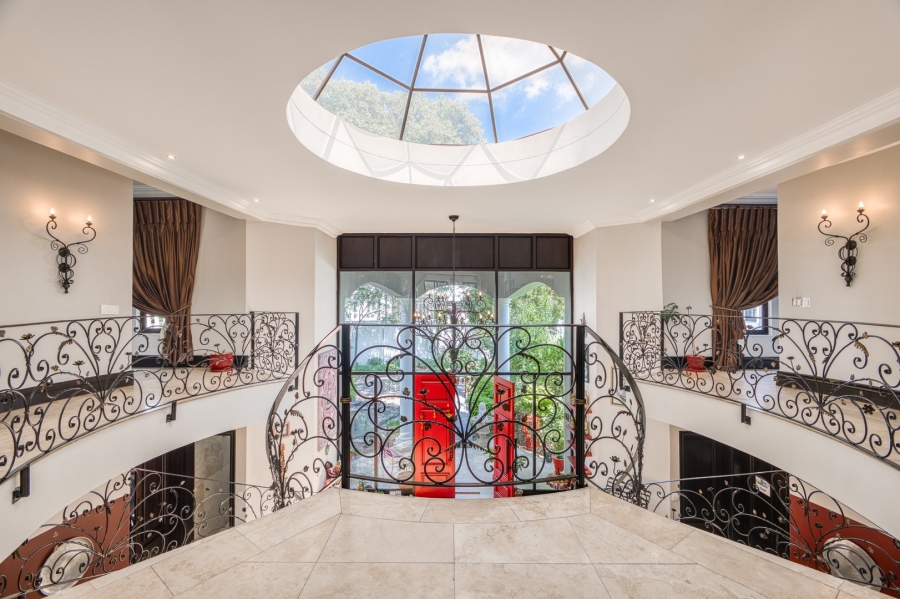 6 Bedroom Property for Sale in Beverley Gauteng