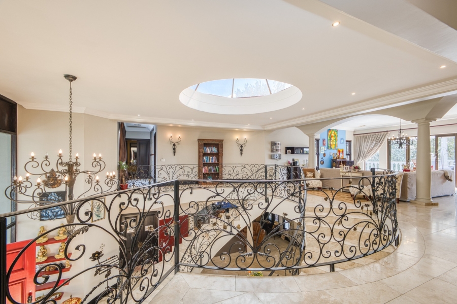 6 Bedroom Property for Sale in Beverley Gauteng