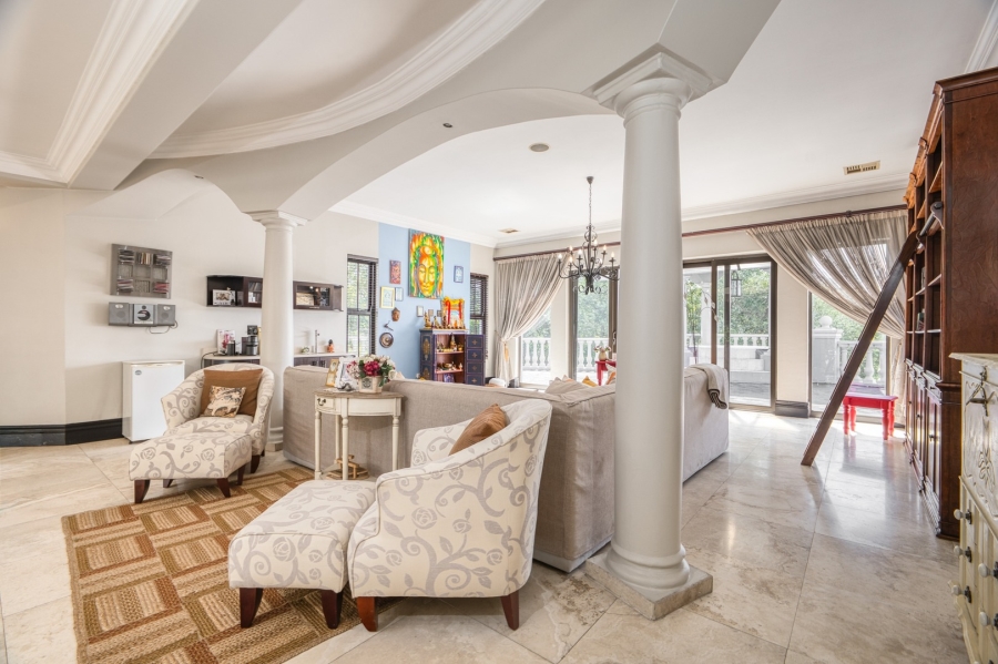 6 Bedroom Property for Sale in Beverley Gauteng