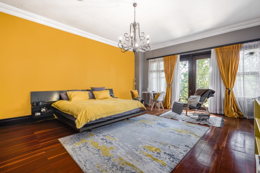 6 Bedroom Property for Sale in Beverley Gauteng