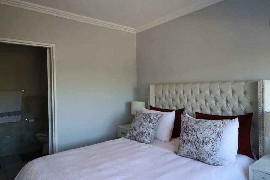 2 Bedroom Property for Sale in Rivonia Gauteng
