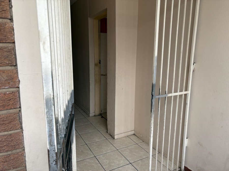 8 Bedroom Property for Sale in Alberton North Gauteng