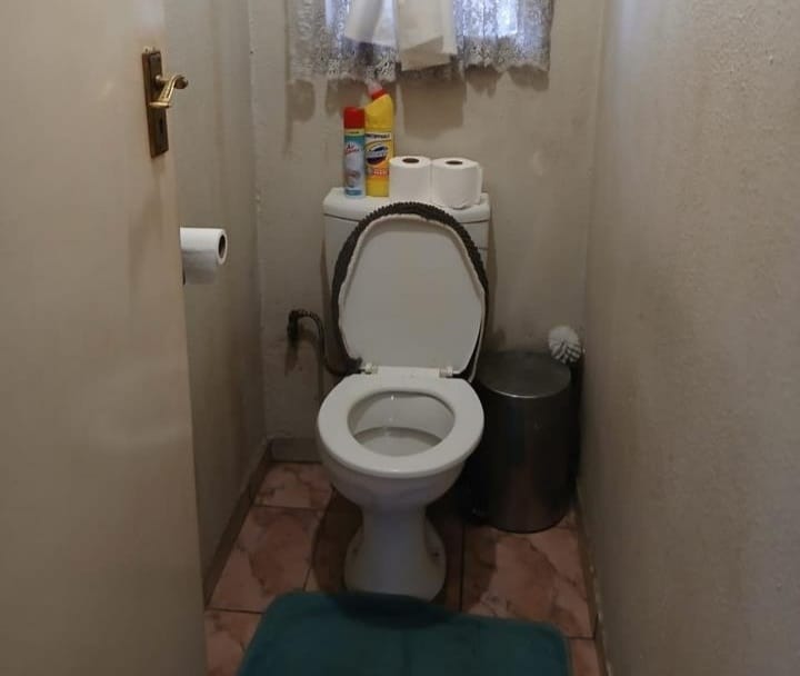 2 Bedroom Property for Sale in Regents Park Gauteng
