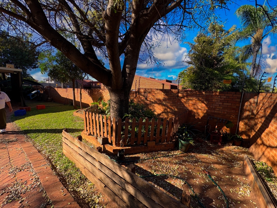 3 Bedroom Property for Sale in Theresa Park Gauteng