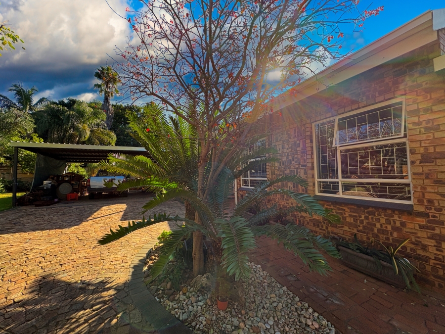 3 Bedroom Property for Sale in Theresa Park Gauteng