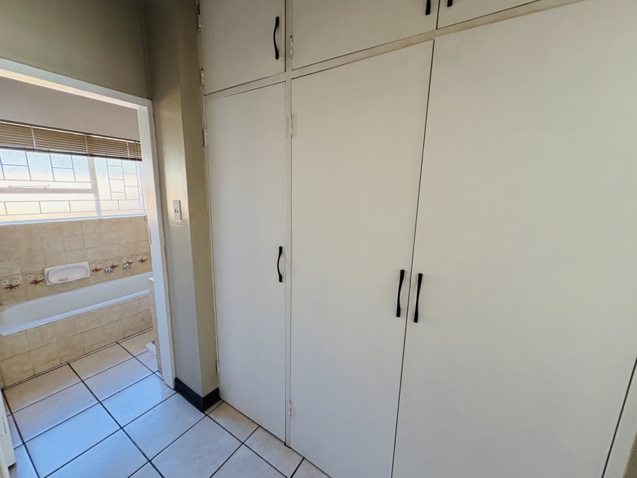 3 Bedroom Property for Sale in Theresa Park Gauteng