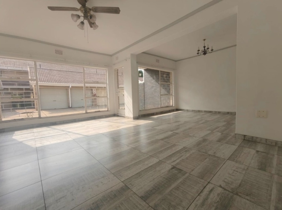 3 Bedroom Property for Sale in Three Rivers Gauteng