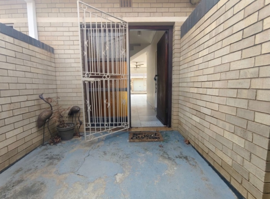 3 Bedroom Property for Sale in Three Rivers Gauteng