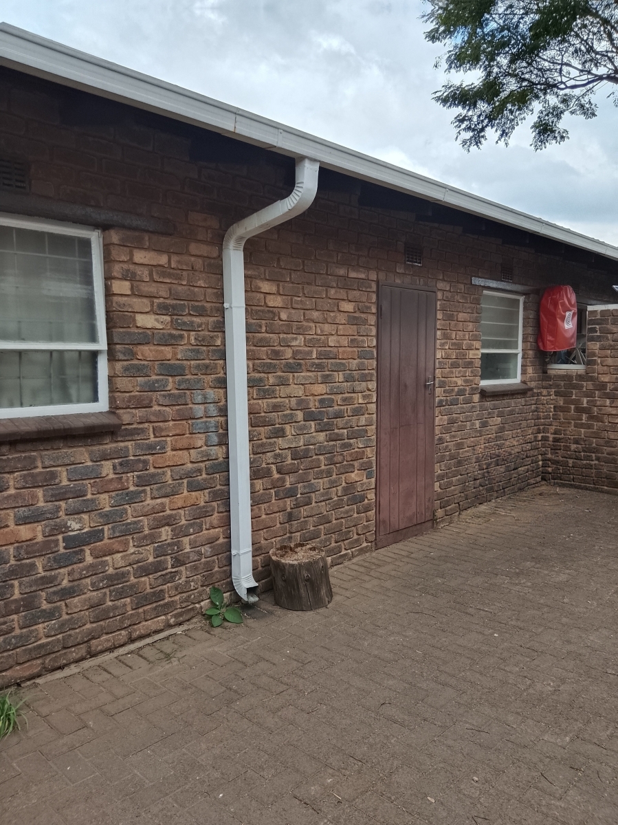 2 Bedroom Property for Sale in Horizon View Gauteng