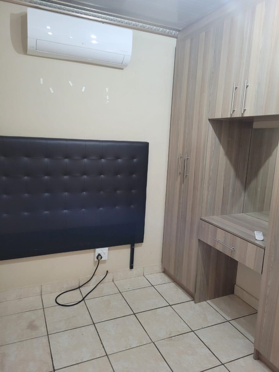 3 Bedroom Property for Sale in Elandspoort Gauteng