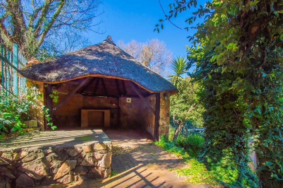 6 Bedroom Property for Sale in Quellerina Gauteng