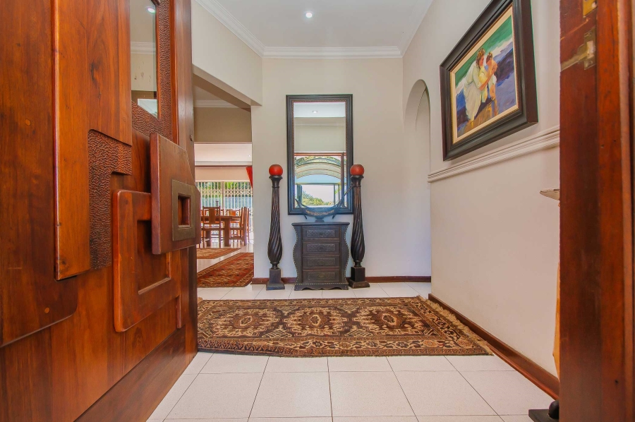 6 Bedroom Property for Sale in Quellerina Gauteng