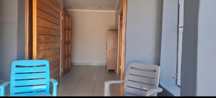 5 Bedroom Property for Sale in Lodeyko Gauteng
