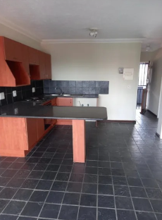 2 Bedroom Property for Sale in Erand Gardens Gauteng