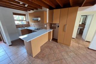 2 Bedroom Property for Sale in Pineslopes Gauteng