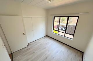 2 Bedroom Property for Sale in Pineslopes Gauteng