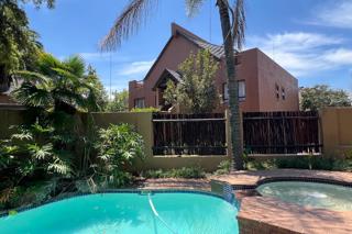 2 Bedroom Property for Sale in Pineslopes Gauteng