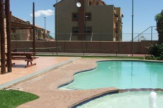 2 Bedroom Property for Sale in Pineslopes Gauteng