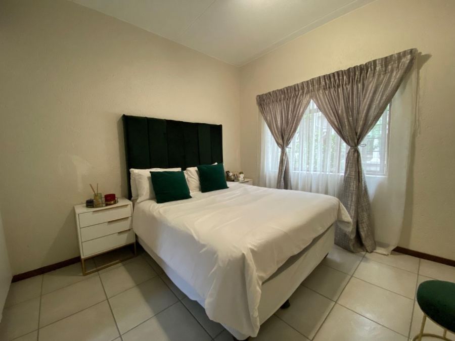To Let 1 Bedroom Property for Rent in Paulshof Gauteng